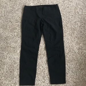 Limited black exact stretch ankle pants size 8